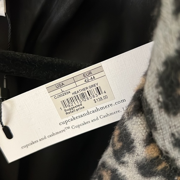 Cupcakes and Cashmere Leopard Print Jacket * New! - Picture 4 of 6